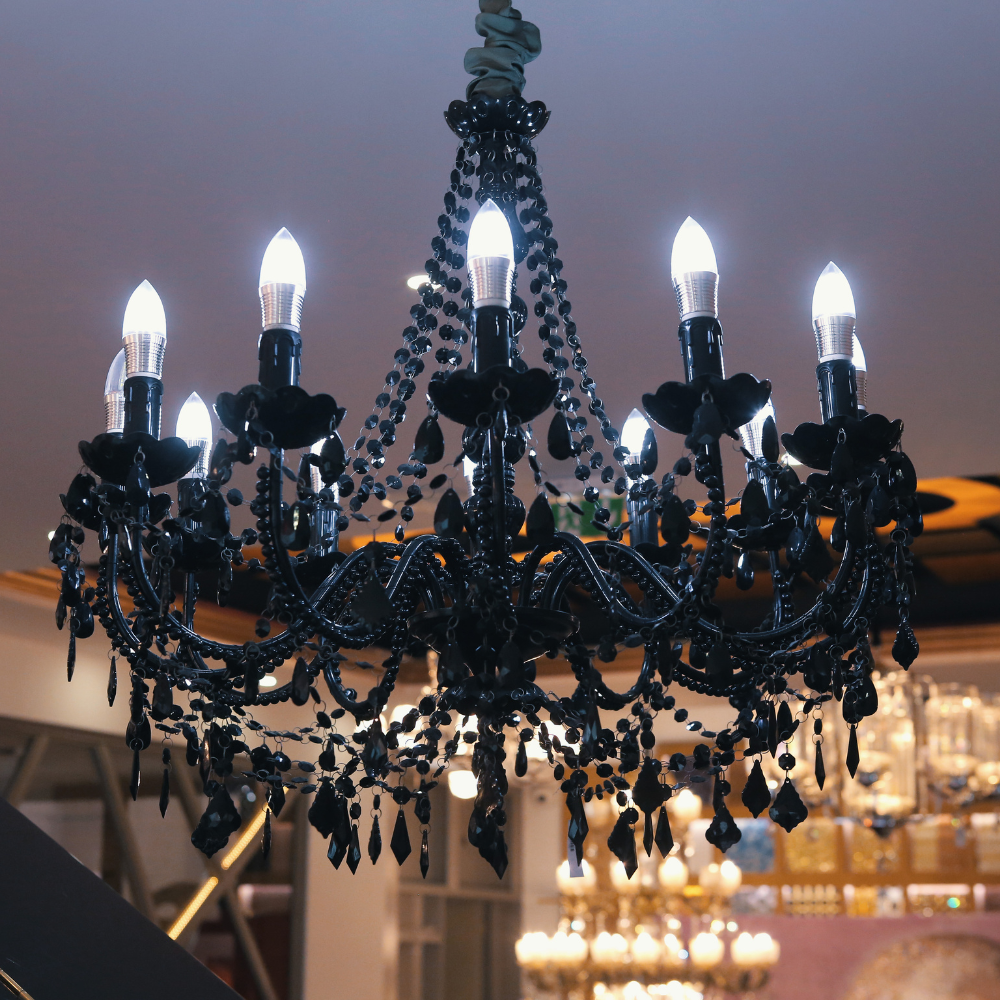 CHANDELIER NOIR